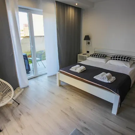 Apartment Awesome In With Wifi
